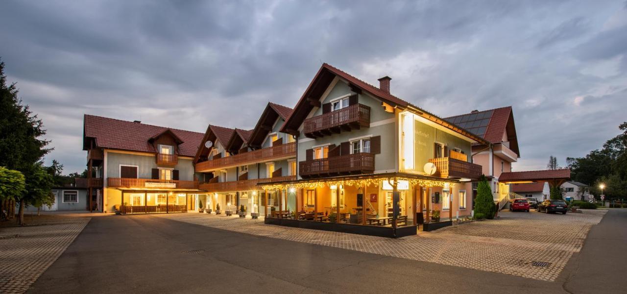 Hotel Altneudoerflerhof 巴特拉德克斯堡 外观 照片