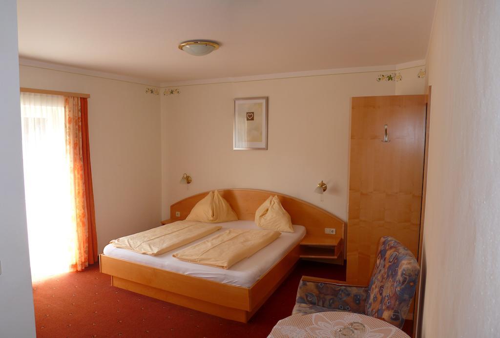 Hotel Altneudoerflerhof 巴特拉德克斯堡 客房 照片