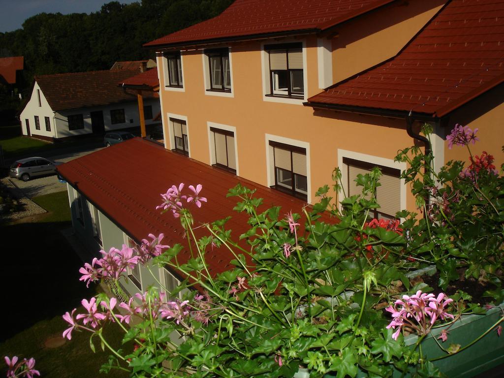 Hotel Altneudoerflerhof 巴特拉德克斯堡 外观 照片